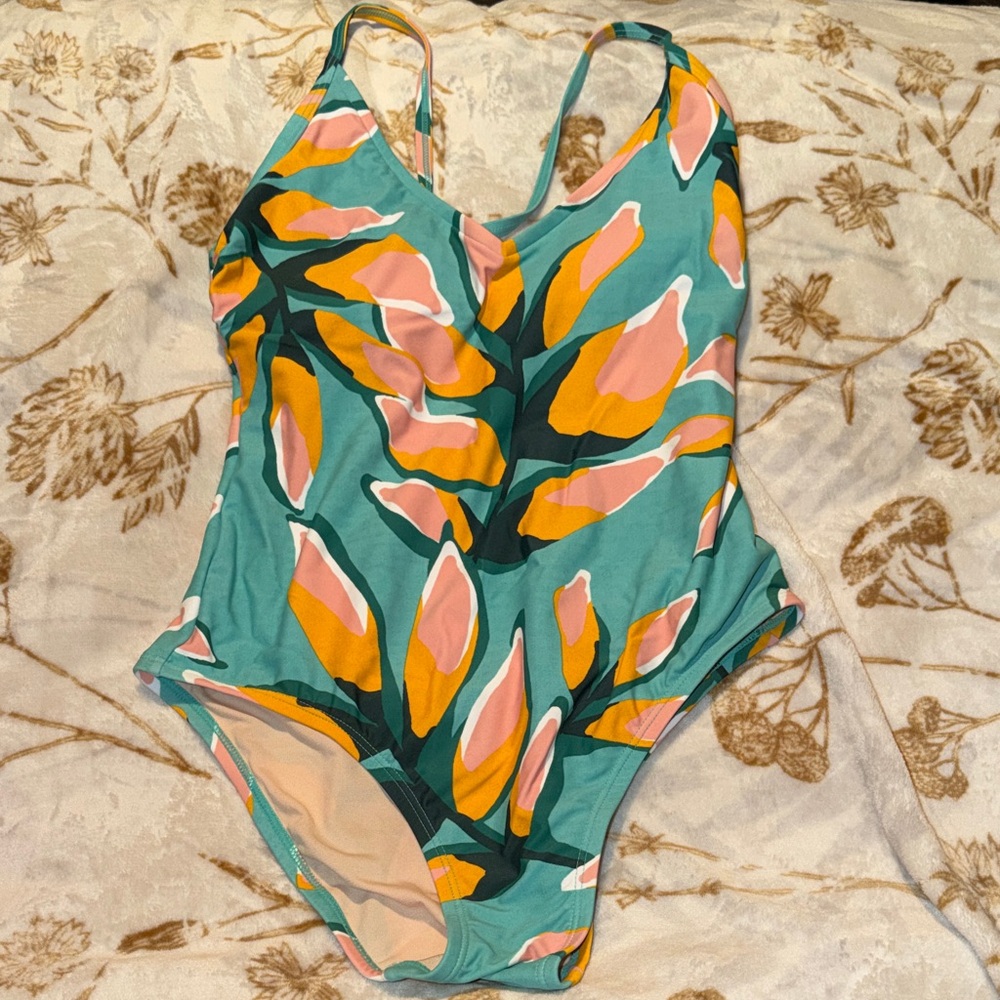 Colorful Women's Bikini Set LOT/BUNDLE Multiple Different Brands READ - Picture 6 of 13